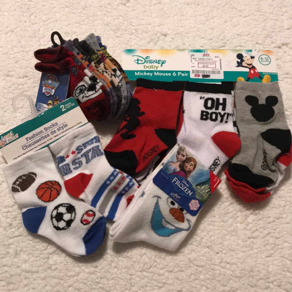 NWT lot of kids character socks Disney Mickey Sports Paw Patrol Olaf Frozen